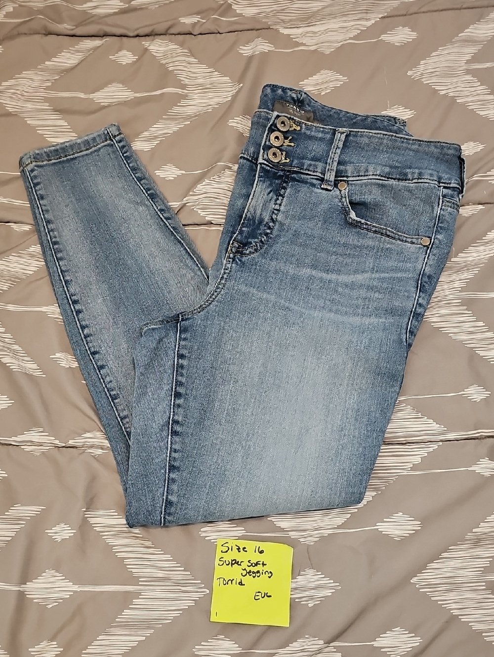 Torrid Light Blue Jeggings - Picture 3 of 4